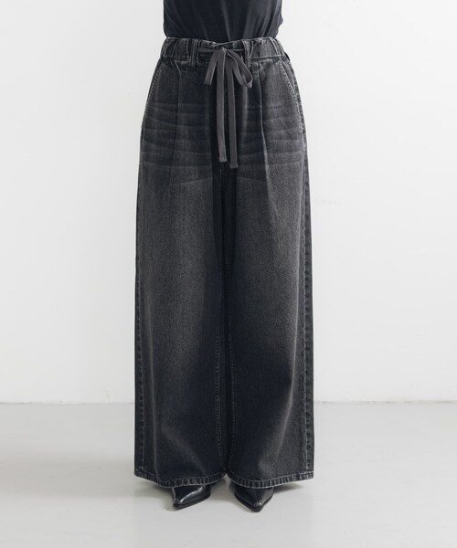 URBAN RESEARCH（アーバンリサーチ）の「デニムイージーワイドパンツ（デニムパンツ・レディース・BLUE/BLACK・36/38/40）」の12枚目の写真
