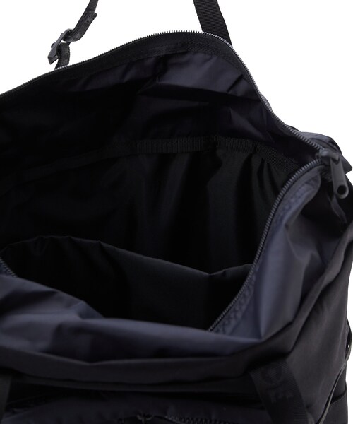 ADAM ET ROPE'(アダムエロペ)の「【THE NORTH FACE PURPLE LABEL】CORDURA Nylon Tote Bag(トートバッグ・メンズ・ブラック/グレー・F)」の13枚目の写真