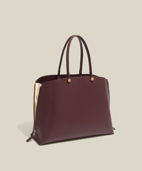 ROPE'(ロペ)の「【E'POR】【WEB限定】Y BAG Medium+/A4対応・通勤・26AW(トートバッグ・レディース・ブラック/グレー/キナリ/ダークブラウン/ダークグリーン/ベージュ/ワイン・F)」の9枚目の写真