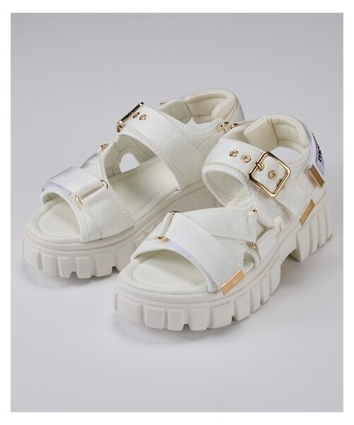 nissen（ニッセン）の「moz（モズ）ストラップベルトサンダル（ワイズ３E）（サンダル・メンズ・黒×黒/黒×ホワイト/ホワイト×ホワイト・S=22.5cm/M=23.5cm/L=24.0cm/LL=24.5cm）」の5枚目の写真