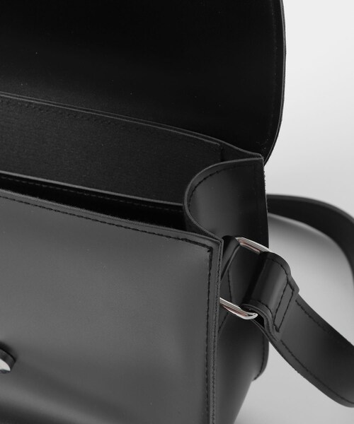 SENSE OF PLACE by URBAN RESEARCH（センスオブプレイスバイアーバンリサーチ）の「FLフラップショルダー（ショルダーバッグ・メンズ・BLACK/GRAY・one）」の5枚目の写真