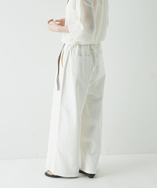 URBAN RESEARCH(アーバンリサーチ)の「『3サイズ展開』綿麻デニムイージーパンツ(デニムパンツ・レディース・WHITE/LT BLUE・38/40/36)」の5枚目の写真