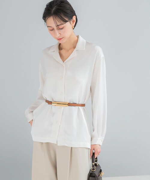 URBAN RESEARCH ROSSO（アーバンリサーチロッソ）の「オープンカラーヴィンテージシルキーサテンブラウス（シャツ/ブラウス・レディース・OFF/Y/BEIGE・Free）」の4枚目の写真