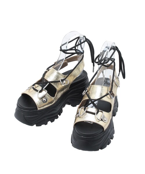 jouetie（ジュエティ）の「レースアップスニーカーソールサンダル（サンダル・レディース・ブラック/ゴールド・M/L）」の13枚目の写真