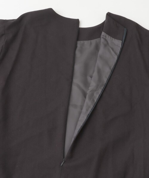 かぐれ(カグレ)の「WIRROW Botany wool dress(ワンピース・レディース・Mauve gray/Dark brown・1)」の20枚目の写真