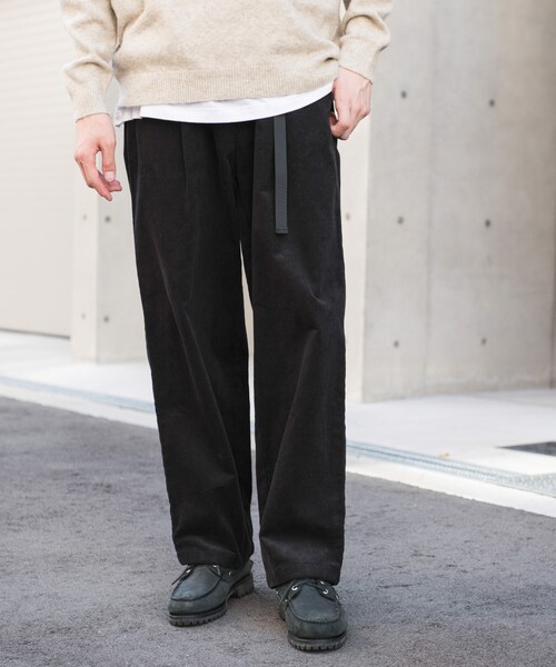 URBAN RESEARCH DOORS（アーバンリサーチドアーズ）の「ウェビングベルトコーデュロイトラウザー（その他パンツ・メンズ・CHARCOAL/MOCHA/TERRACOTTA・S/M/L）」の7枚目の写真