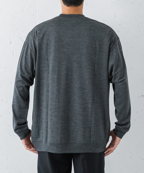URBAN RESEARCH(アーバンリサーチ)の「new basic WASHABLE MERINO WOOL CREW-NECK(ニット/セーター・メンズ・BLACK/CHARCOAL/BROWN・M/L/XL)」の18枚目の写真