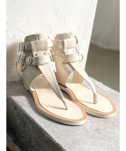 Ungrid（アングリッド）の「アンクルストラップフラットサンダル（サンダル・レディース・オフホワイト/ブラック・S/M/L）」の4枚目の写真