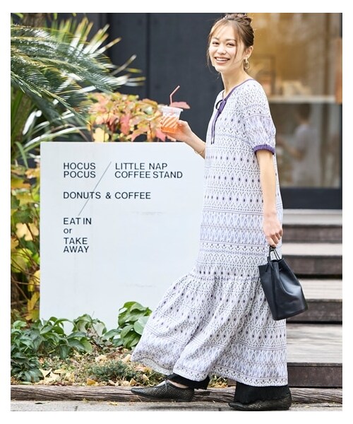 nissen（ニッセン）の「＜大きいサイズ＞プリントロングワンピース（ワンピース・レディース・パープル系/黒系・L/LL/3L/4L/5L/6L/8L/10L）」の10枚目の写真