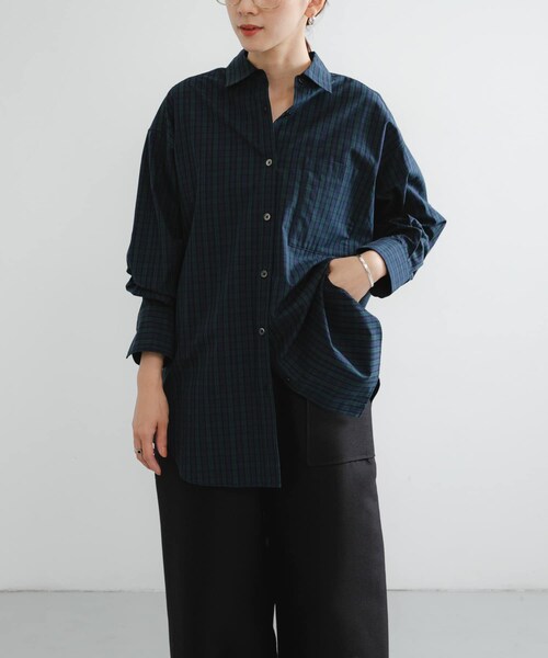 URBAN RESEARCH(アーバンリサーチ)の「new basic BROAD BIG SHIRTS(シャツ/ブラウス・レディース・BLUE/CHECK・FREE)」の14枚目の写真