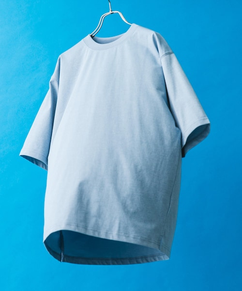 URBAN RESEARCH DOORS（アーバンリサーチドアーズ）の「『Sサイズ/WEB限定』『吸水速乾/接触冷感/イージーケア』クイックドライ ショートスリーブTシャツ（Tシャツ/カットソー・メンズ・WHITE/BLUE/NAVY/CHARCOAL/WHTxBLK/BLKxWHT/BEG×BLK・S/M/L/XL）」の6枚目の写真