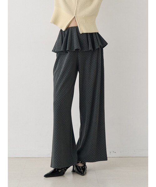 jouetie（ジュエティ）の「スカートドッキングカットパンツ【セットアップ対応】（その他パンツ・レディース・ミックス/オフホワイト/グレー/ネイビー・M）」の8枚目の写真