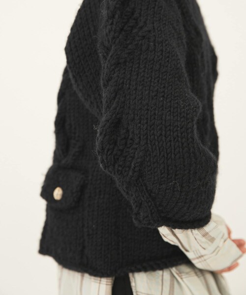 URBAN RESEARCH DOORS（アーバンリサーチドアーズ）の「『別注』KHWOPA×DOORS　ニットカーディガン（カーディガン/ボレロ・レディース・GRAY/NAVY・one）」の9枚目の写真