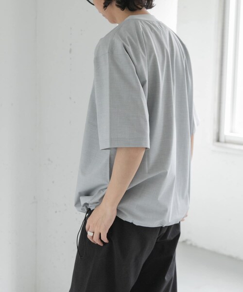 URBAN RESEARCH DOORS（アーバンリサーチドアーズ）の「FORK&SPOON　キャリーマンヘムスピンドルTシャツ（Tシャツ/カットソー・メンズ・LT.GREY/CHARCOAL/KHAKIBROWN・4/5）」の7枚目の写真