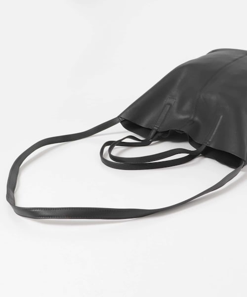 かぐれ（カグレ）の「Morphee　3WAY MEDIUM TOTE (LONG)（トートバッグ・レディース・BLACK・M）」の8枚目の写真