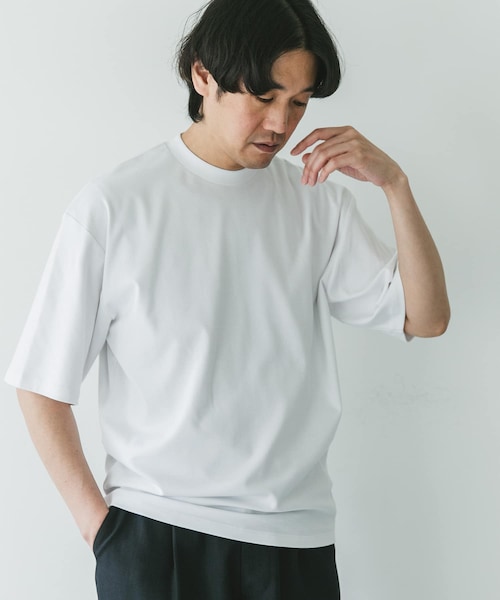 URBAN RESEARCH DOORS（アーバンリサーチドアーズ）の「『UR TECH』防汚ワイドテーパードTシャツ（Tシャツ/カットソー・メンズ・BLUE/WHITE/BLACK・M/L）」の6枚目の写真