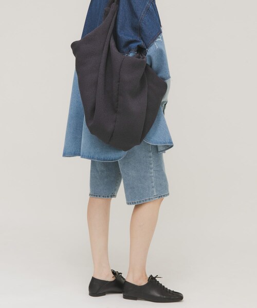 KBF（ケイビーエフ）の「パイル2WAYイージーBAG（トートバッグ・レディース・IVORY/NAVY・One）」の17枚目の写真