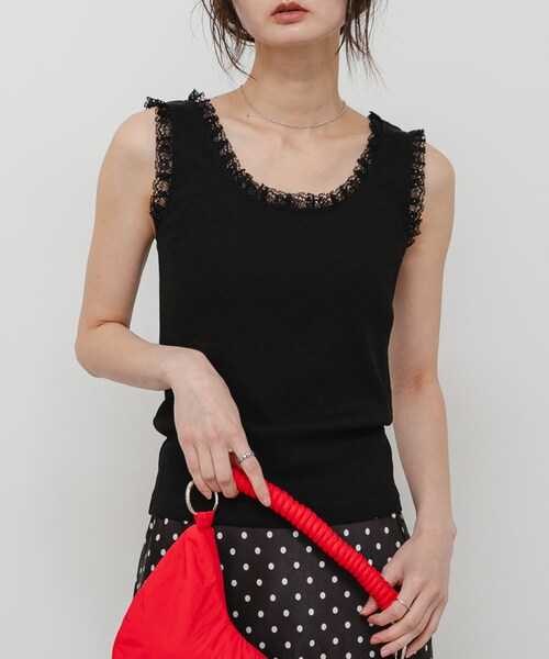 SENSE OF PLACE by URBAN RESEARCH（センスオブプレイスバイアーバンリサーチ）の「レースフリルタンクトップ（タンクトップ・レディース・OFF WHITE/BLACK・One）」の2枚目の写真