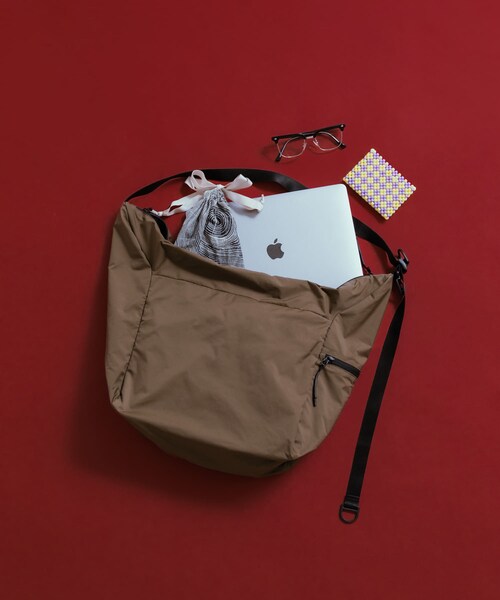 URBAN RESEARCH DOORS（アーバンリサーチドアーズ）の「BAICYCLON　EXCLUSIVE SHOULDER BAG（ショルダーバッグ・レディース・BLACK/BROWN・Free）」の19枚目の写真