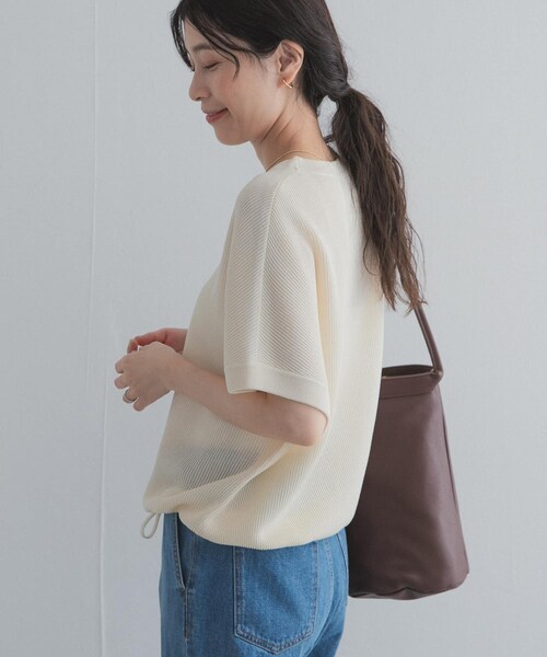 URBAN RESEARCH DOORS(アーバンリサーチドアーズ)の「ドライタッチドロストニットプルオーバー(ニット/セーター・レディース・OFF/BLACK/KHAKI・Free)」の8枚目の写真