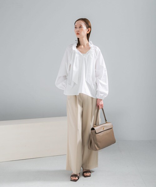 URBAN RESEARCH ROSSO（アーバンリサーチロッソ）の「フリルネックシャツブラウス（シャツ/ブラウス・レディース・WHITE/L/PURPLE/CHARCOAL・Free）」の10枚目の写真