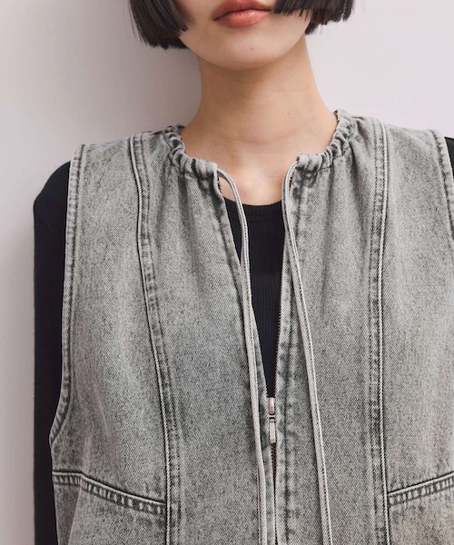 ADAM ET ROPE'（アダムエロペ）の「【WEB限定】ドロストネックデニムワンピース（ワンピース・レディース・ブラック系/ブルー系・36/38）」の11枚目の写真