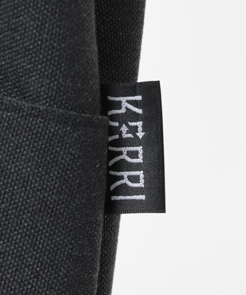 URBAN RESEARCH（アーバンリサーチ）の「KARRI AMIACALVA　2 way tote L（トートバッグ・メンズ・BLACK/GRAY・L）」の10枚目の写真
