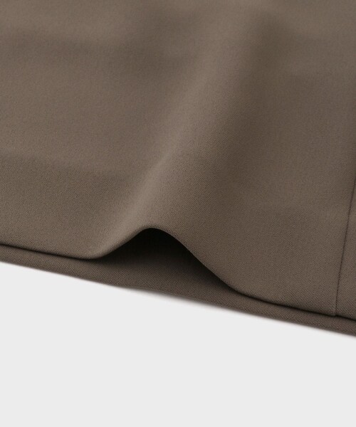 ROPE'(ロペ)の「【一部店舗限定】【REALM(レルム)】COLLARED DRESS|ドレス(ワンピース・レディース・カーキ/ネイビー・36/38)」の21枚目の写真