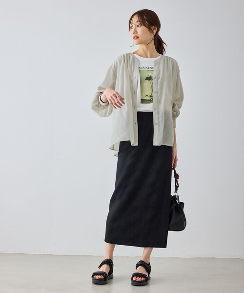 ROPE' PICNIC(ロペピクニック)の「布帛シアーカーディガンブラウス(シャツ/ブラウス・レディース・ブラック/キナリ/ベージュ・F)」の15枚目の写真
