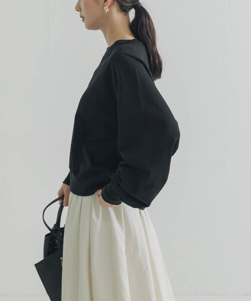 URBAN RESEARCH（アーバンリサーチ）の「スーピマコットンラグランスウェット（スウェット・レディース・CHERRY RED/NAVY/BLACK・Free）」の7枚目の写真