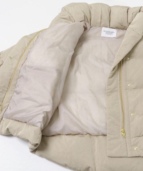 URBAN RESEARCH Sonny Label（アーバンリサーチサニーレーベル）の「撥水ショールカラーミディダウンコート（その他アウター・レディース・ブラック/グレージュ/ネイビー・Free）」の22枚目の写真