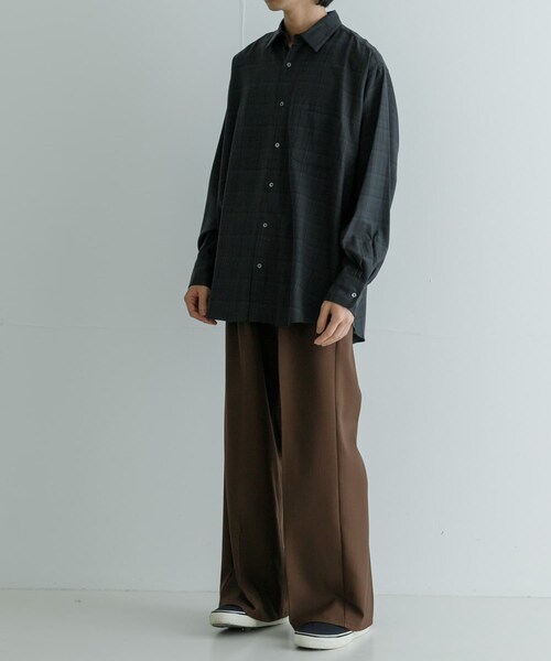 URBAN RESEARCH（アーバンリサーチ）の「MARKAWARE　COMFORT FIT SHIRTS（シャツ/ブラウス・メンズ・CHA CHK/GREIGE CHK・2/3）」の7枚目の写真