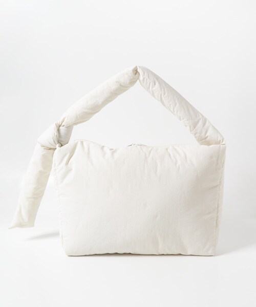 SENSE OF PLACE by URBAN RESEARCH（センスオブプレイスバイアーバンリサーチ）の「ナイロンパデットビックショルダー（ショルダーバッグ・メンズ・BLACK/WHITE/CHARCOAL/L.BLUE・one）」の8枚目の写真