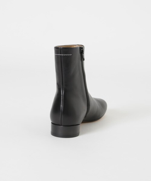 URBAN RESEARCH(アーバンリサーチ)の「MM6 P3628 ANKLE BOOT(ブーツ・レディース・T8013・36/37/38)」の4枚目の写真