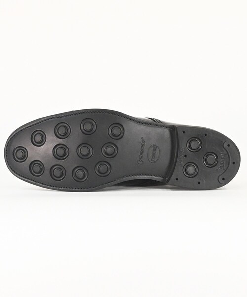 ADAM ET ROPE'(アダムエロペ)の「【SANDERS】MILITARY DERBY SHOE(ドレスシューズ・メンズ・ブラック/ダークブラウン・39.5/41.5/42.0/42.5/40.0/40.5/41.0)」の18枚目の写真