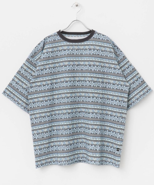 URBAN RESEARCH Sonny Label（アーバンリサーチサニーレーベル）の「MAGIC NUMBER　FLOWER BORDER T-SHIRTS（Tシャツ/カットソー・メンズ・BLACK/BLUE・M/L）」の2枚目の写真