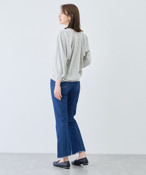 Jayro（ジャイロ）の「ピュアコットンカルマネックプルオーバー（ニット/セーター・レディース・スミクロ/ライトグレー/オフホワイト・F）」の18枚目の写真