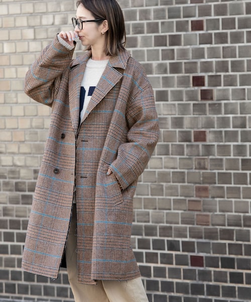 URBAN RESEARCH DOORS(アーバンリサーチドアーズ)の「FORK&SPOON チェックダブルコート(チェスターコート・レディース・BRNCHK/CHCCHK・1)」の1枚目の写真