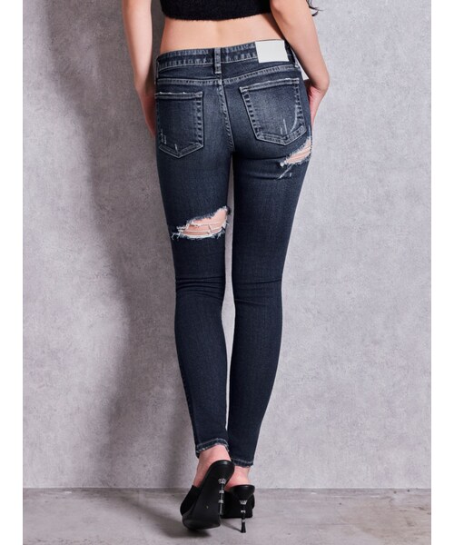 GYDA(ジェイダ)の「ジャストウエストBACK RANDOM RIPPEDスキニーデニムパンツ(デニムパンツ・レディース・ブルー/インディゴ・XS/S/M)」の13枚目の写真