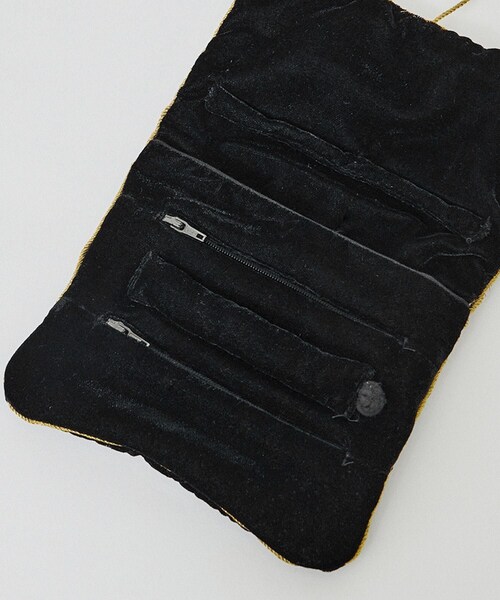 ADAM ET ROPE'（アダムエロペ）の「【J'aDoRe・店舗限定】【GIGI（ジジ）】Original jewelry pouch（ポーチ・レディース・ブラック/グリーン/ピンク・F）」の21枚目の写真