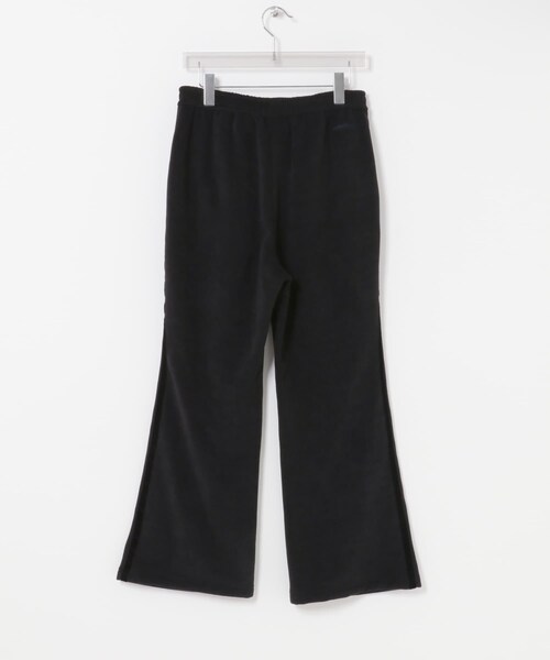 URBAN RESEARCH(アーバンリサーチ)の「『別注』THOUSAND MILE×URBAN RESEARCH KNIT FLEECE FLARE PANTS(その他パンツ・レディース・OFF WHITE/BLACK・M/L)」の11枚目の写真