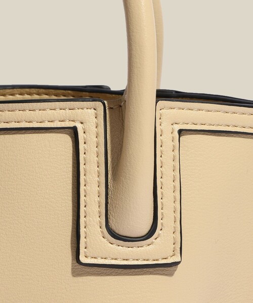 ROPE'（ロペ）の「【E'POR】【WEB限定】Ree BAG Mini/超軽量・26SS（ショルダーバッグ・レディース・ブラック/ライトグレー/ベージュ/グリーン系/ラベンダー/クリーム系・F）」の20枚目の写真