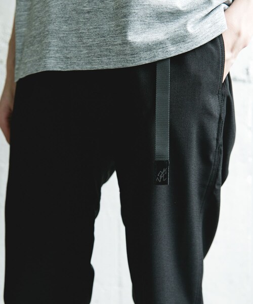 URBAN RESEARCH DOORS(アーバンリサーチドアーズ)の「『別注』Gramicci for DOORS Linen Like Trouser(その他パンツ・メンズ・NATURAL/BLUE GRAY/MOCHA/INK BLACK・S/M/L)」の21枚目の写真