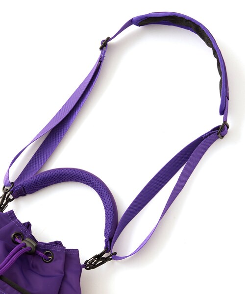 ADAM ET ROPE'(アダムエロペ)の「《別注》【FADEN/ファーデン】008 Lou(バックパック/リュック・メンズ・オリーブ/パープル・F)」の4枚目の写真