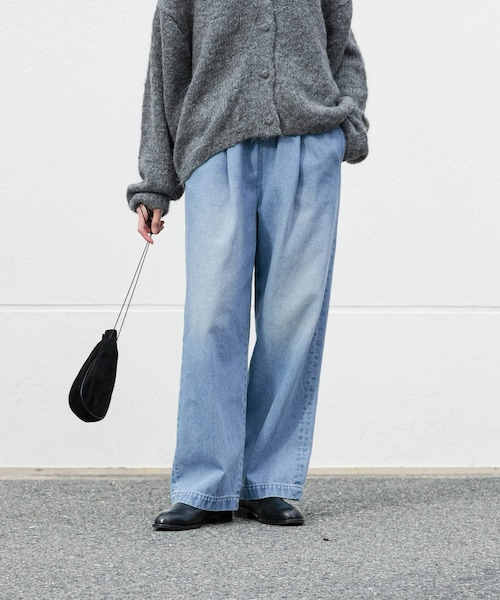 かぐれ（カグレ）の「フェードデニムイージーパンツ（デニムパンツ・レディース・L/INDIGO/BLACK・FREE）」の2枚目の写真