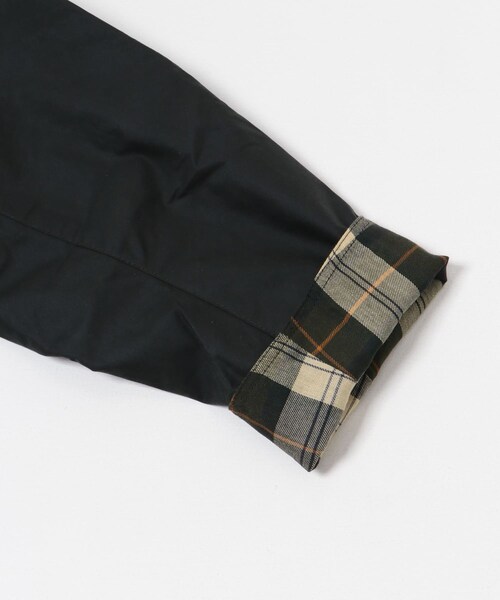 URBAN RESEARCH（アーバンリサーチ）の「Barbour　MODIFIED EXMOOR JACKET（ステンカラーコート・メンズ・BLACK/SAGE・36/38/40）」の13枚目の写真