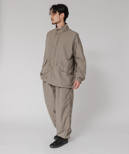 URBAN RESEARCH（アーバンリサーチ）の「NYLON SHORT MODS BLOUSON（テーラードジャケット・メンズ・BLACK/GREIGE・M/L）」の20枚目の写真