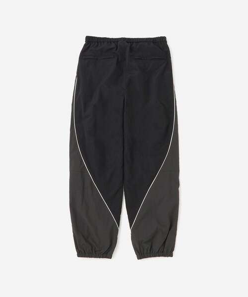 Saturdays NYC（サタデーズ ニューヨークシティ ）の「Gino Panelled Track Pant（その他パンツ・レディース・ブラック/グリーン・L/M/S/XL/XXL）」の22枚目の写真