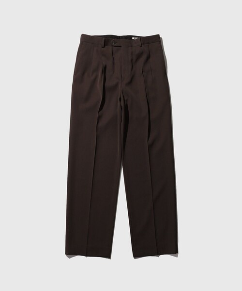 ADAM ET ROPE'（アダムエロペ）の「【AURALEE/オーラリー】LIGHT WOOL MAX GABARDINE TWO-TUCK SLACKS（スラックス・メンズ・ブラック/ダークブラウン・3/4/5）」の8枚目の写真