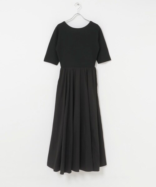 URBAN RESEARCH ROSSO（アーバンリサーチロッソ）の「『一部WEB限定カラー』ニットドッキングワンピース（ワンピース・レディース・OFF×OFF/BLK×BLK/BE×BLK・Free）」の21枚目の写真